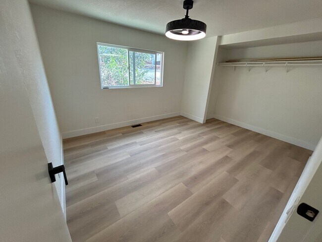 Building Photo - 31352 Via Curtidor