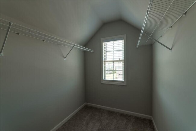 Building Photo - 7445 Oldbury Pl