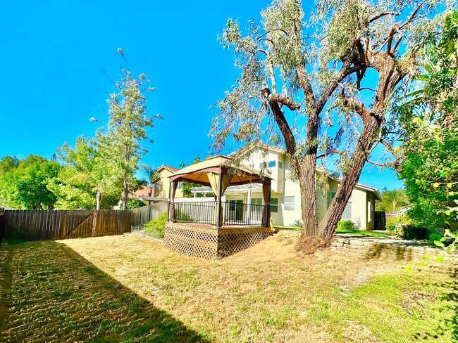 Building Photo - Beautiful & Updated Two-Story on a Quiet Cul-De-Sac, Private Fenced Yard Space, & Just Minutes to...