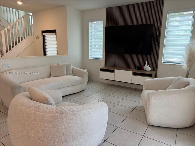 Building Photo - 8364 NW 43rd St