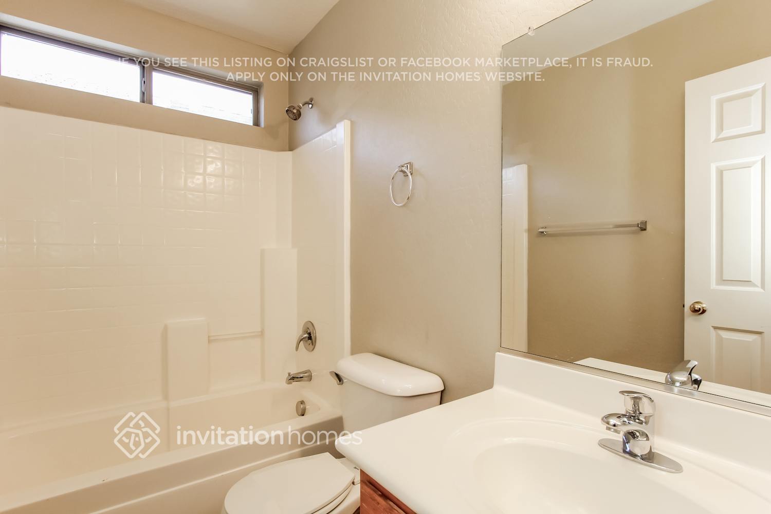 Building Photo - 12918 W Lamar Rd