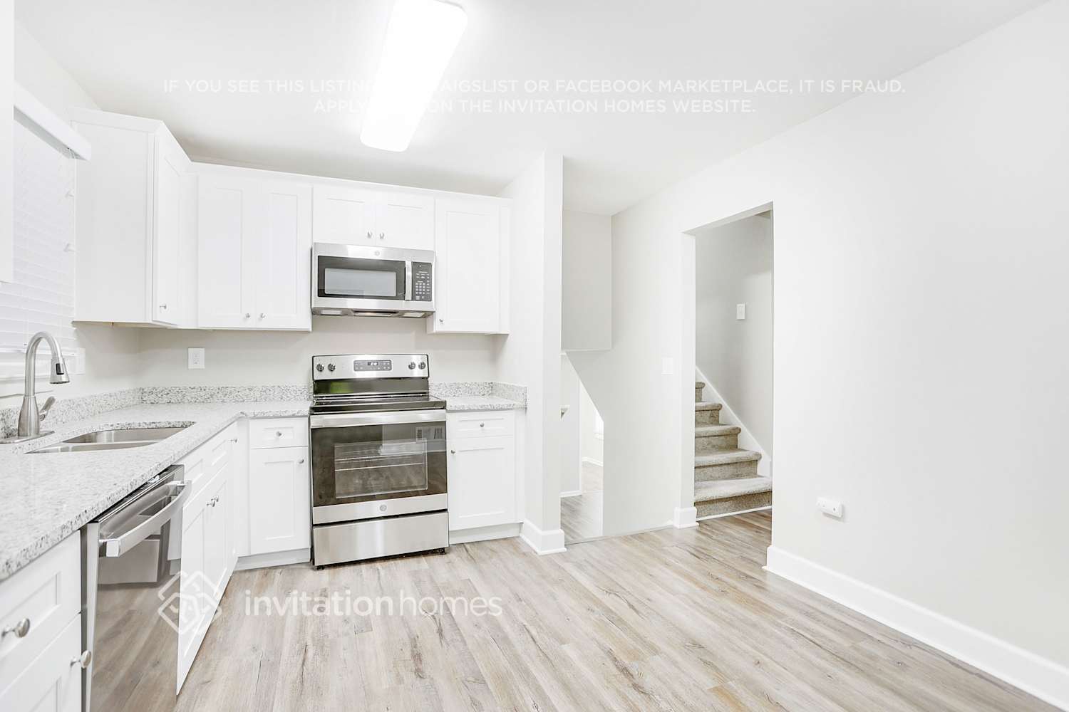 Building Photo - 3018 Battle Forrest Dr