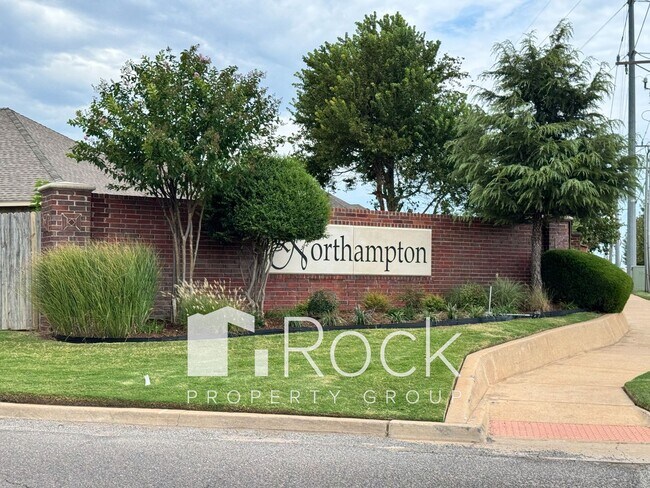 Building Photo - 3 Bed/2 Bath Edmond Home**AMAZING Location...