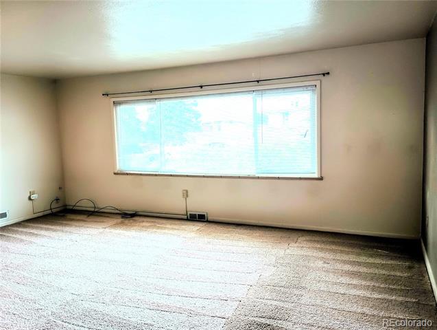 Building Photo - 1927 Alpine Dr