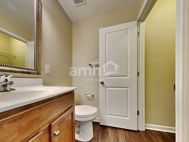 Building Photo - 317 Drayton Place Dr