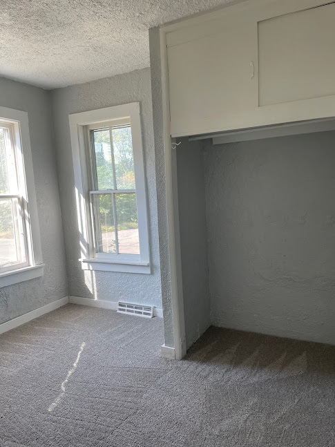 Building Photo - 441 Freeman St