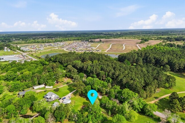 Building Photo - 11757 Calvary Rd