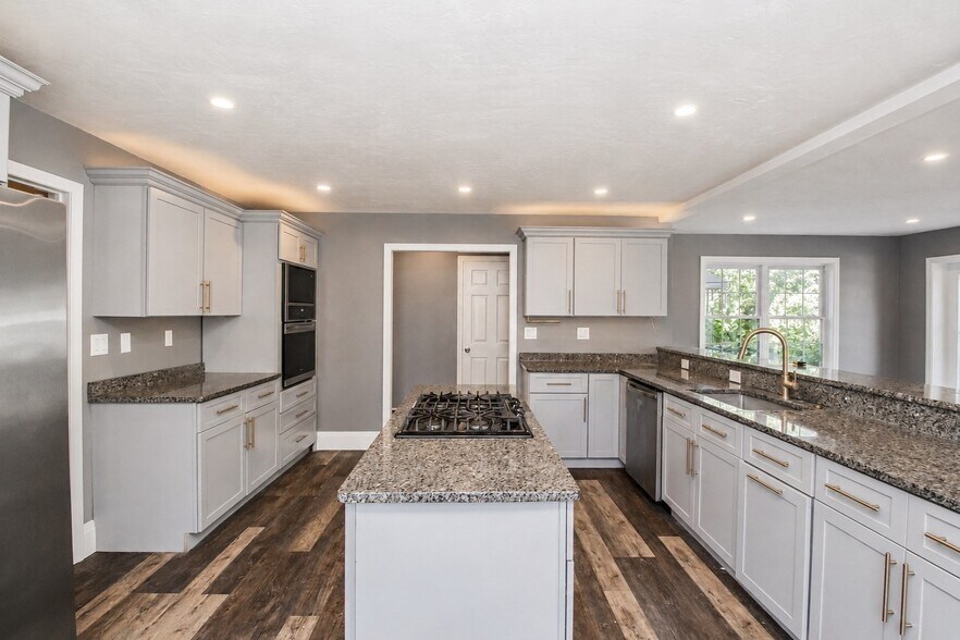 Building Photo - 126 Sears Island Dr