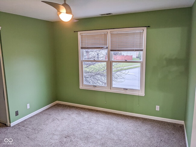 Building Photo - 7617 Willow Ridge