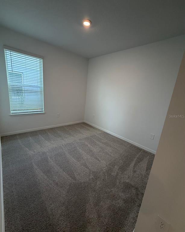 Building Photo - 5726 Gingham Dr