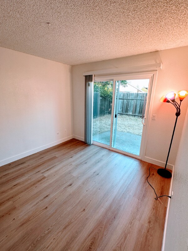 Building Photo - 3401 Egmont Way