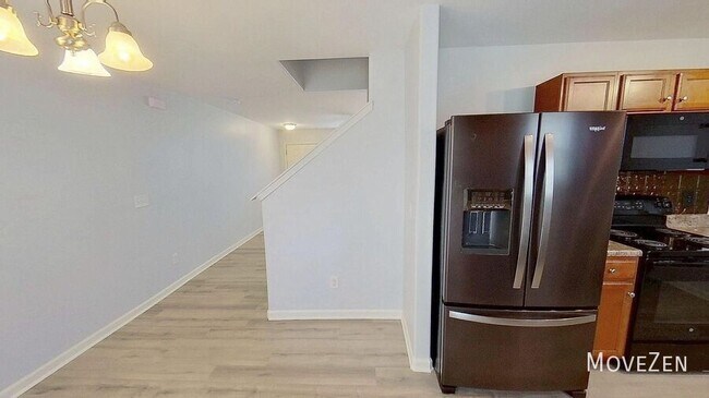 Building Photo - 1637 Brownairs Ln