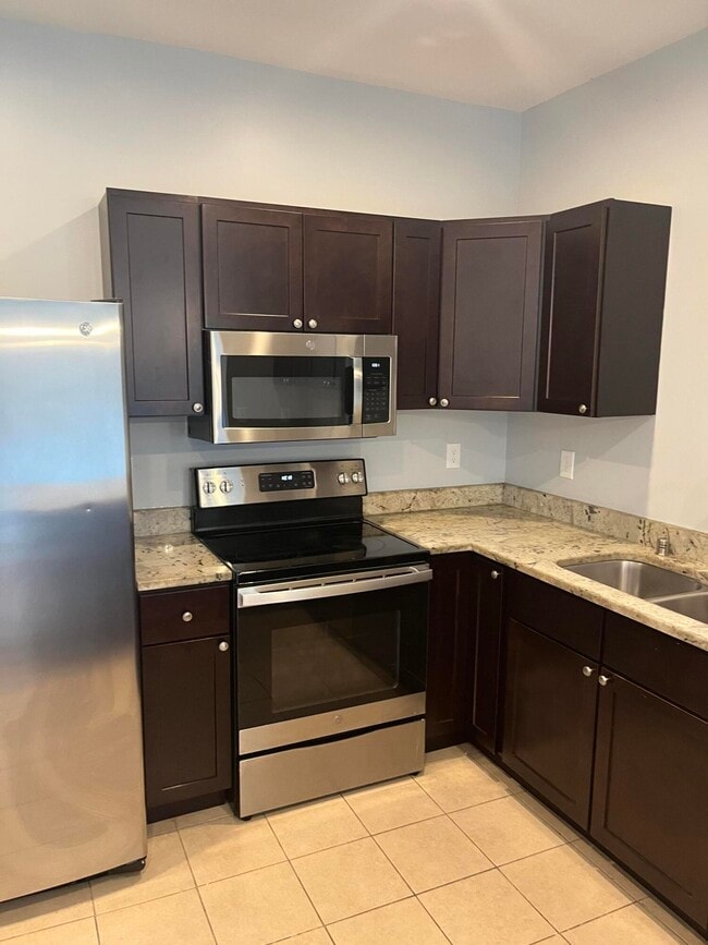 Building Photo - 2588 Kearney Ridge Boulevard