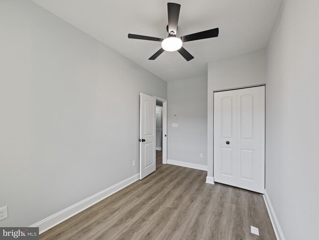 Building Photo - 13133 Park Crescent Cir