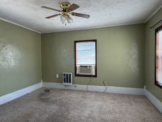 Building Photo - 1 Bedroom Apartment for Lease!!