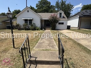 Building Photo - 2909 Gorman Ave