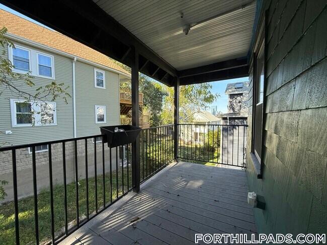 Building Photo - 31-33 Thornton St.