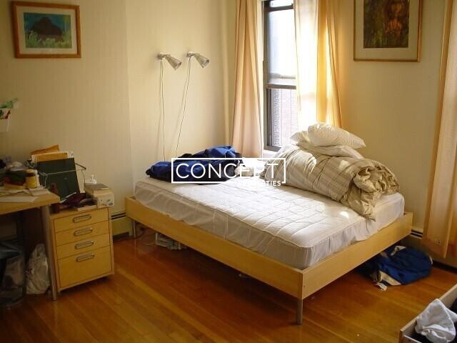 Building Photo - 38 Bradford St