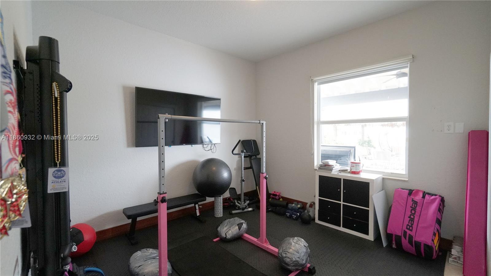 Building Photo - 7031 NW 113th Ct