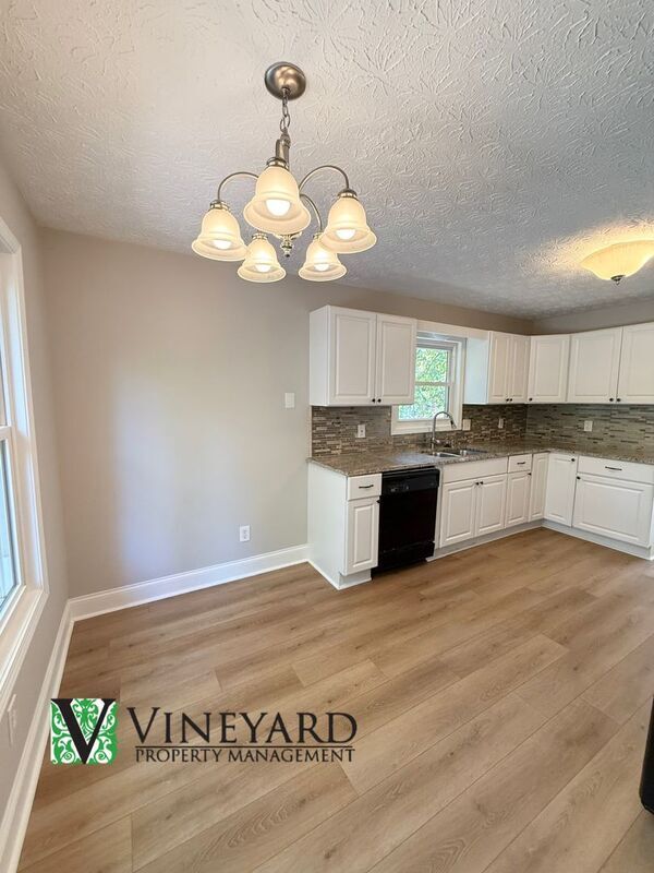 Building Photo - 2964 Forest Chase Terrace NE