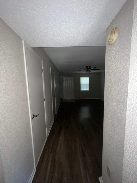 Building Photo - 3725 Wyndance Cove