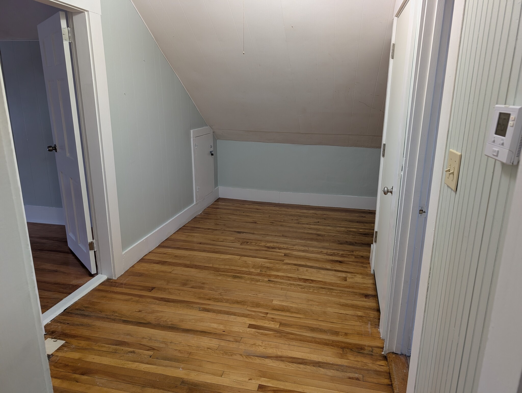 Building Photo - 25 Bunker Hill St