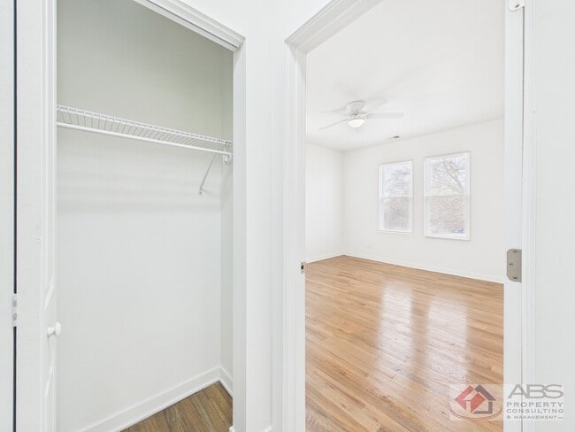 Building Photo - 398 W Lincoln Hwy