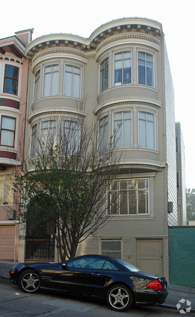 Building Photo - 471-475 Union St