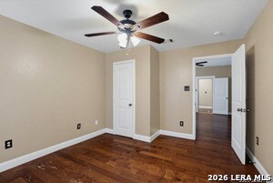 Building Photo - 236 E Dullnig Ct
