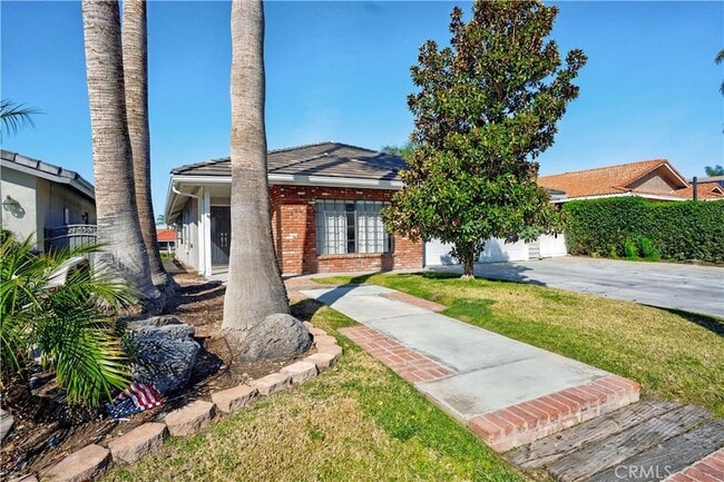 Building Photo - 30221 Channel Way Dr