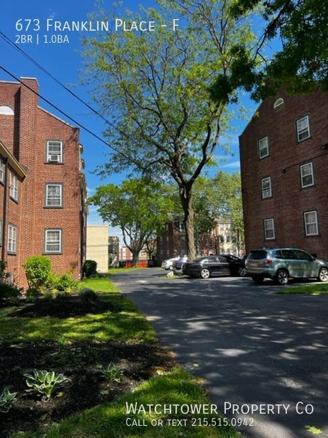 Building Photo - 673 Franklin Pl