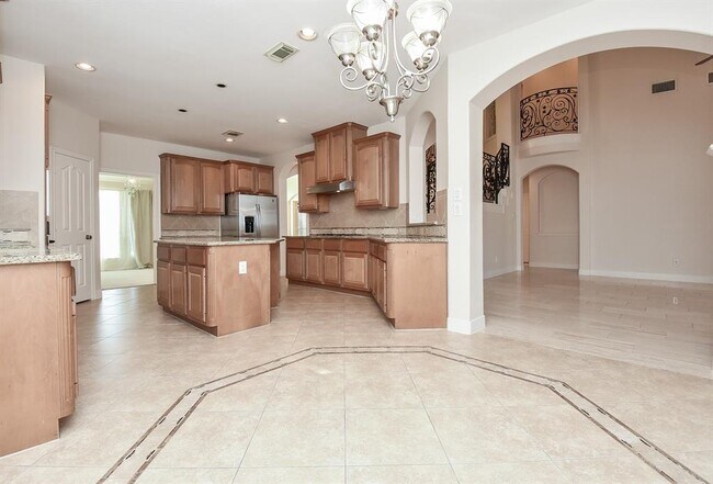 Building Photo - 3830 Parkside Dr