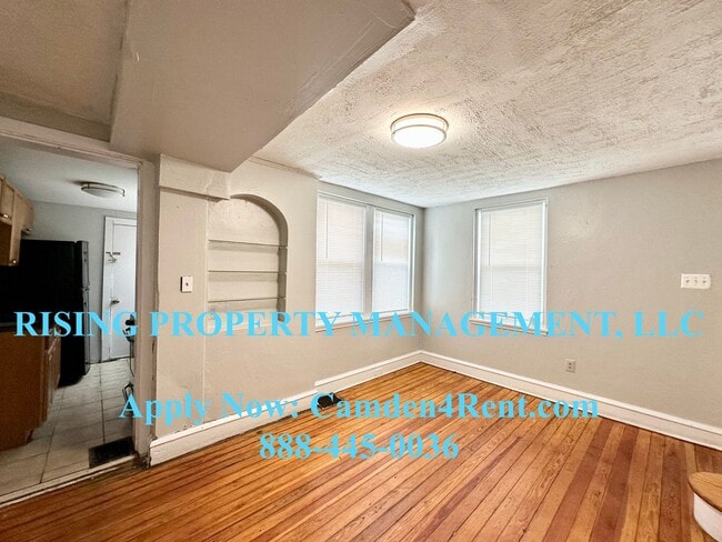 Building Photo - Newly Renovated 2 bedroom 1 bathroom home ...