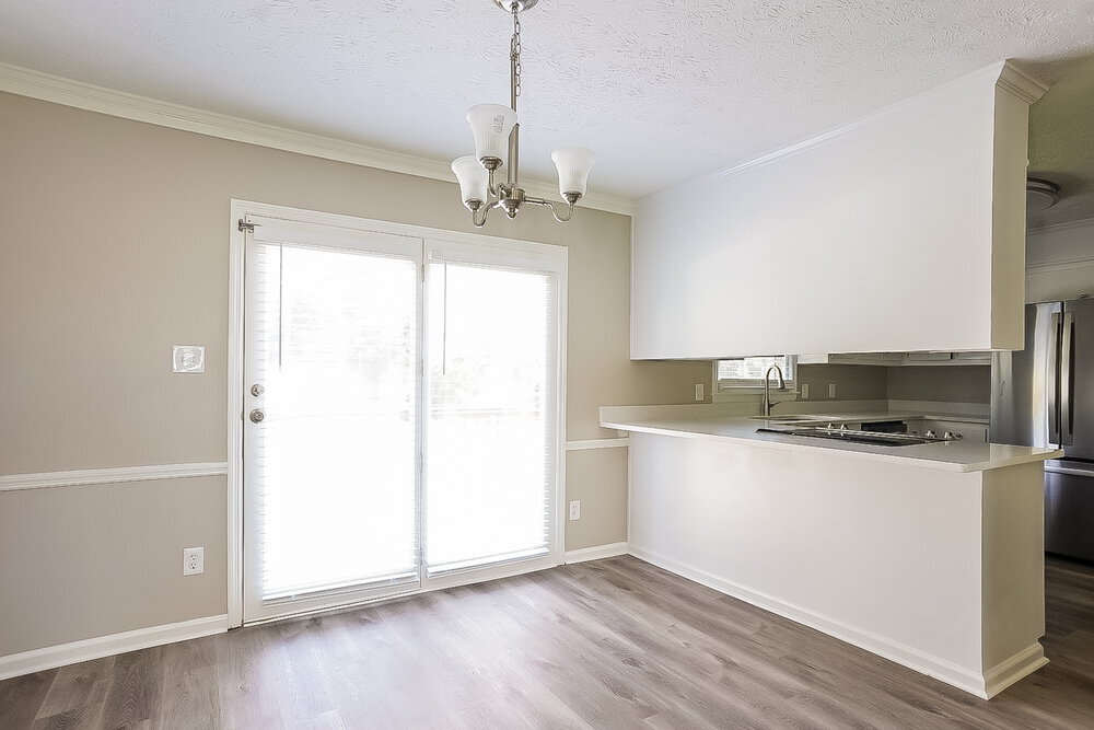 Building Photo - 529 Valleyview Dr