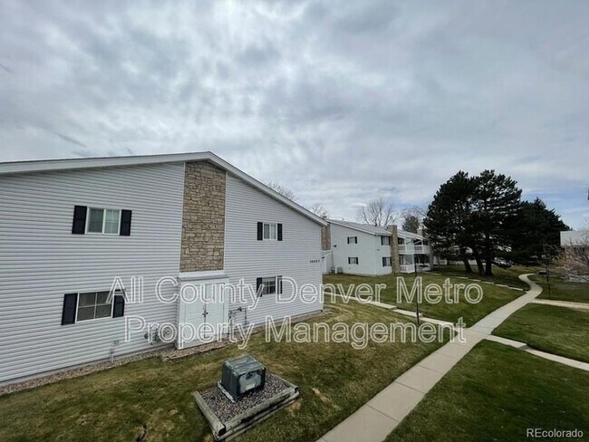 Building Photo - 14454 E Colorado Dr