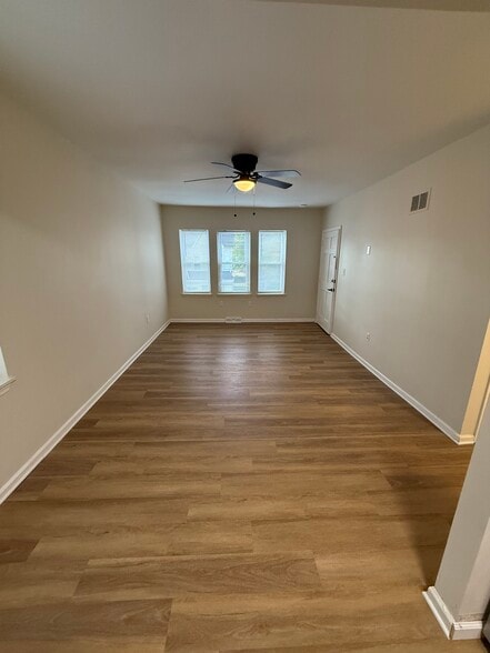 Building Photo - 2808 N Jefferson St