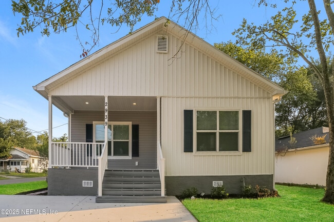 Primary Photo - 2939 Fitzgerald St