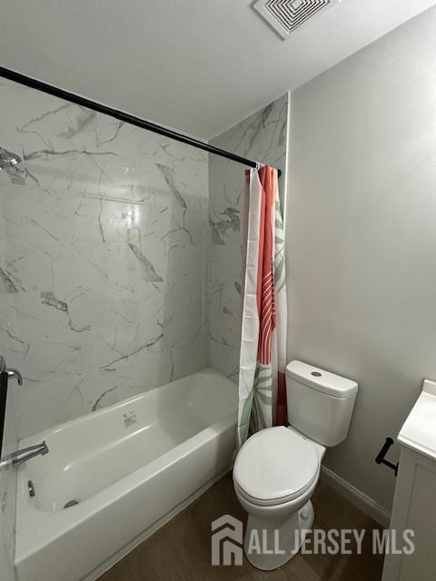 Building Photo - 31 Van Pelt Ct