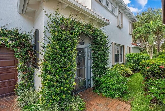 Building Photo - 631 Moondancer Ct