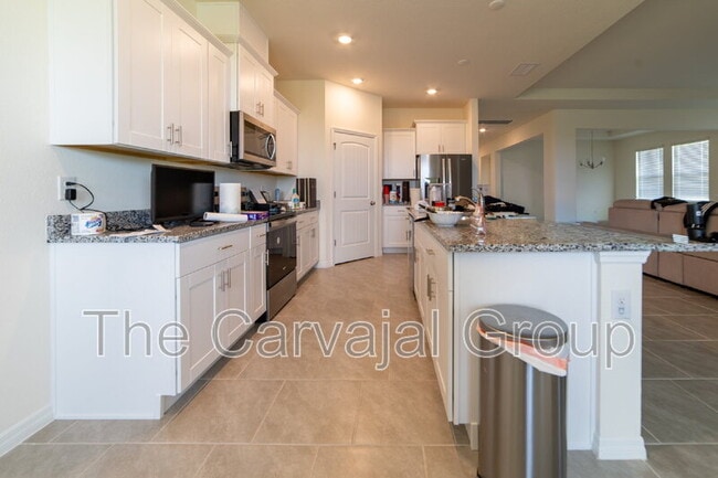 Building Photo - 1813 Walnut Crk Dr