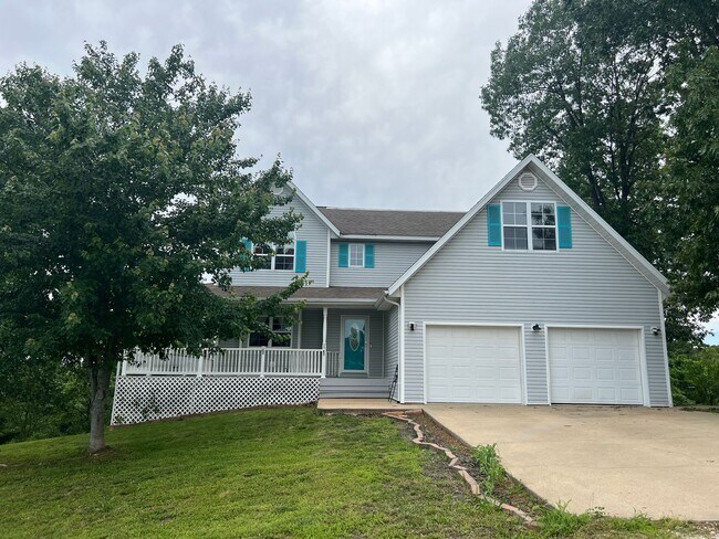 Building Photo - 20266 Hyatt Ln