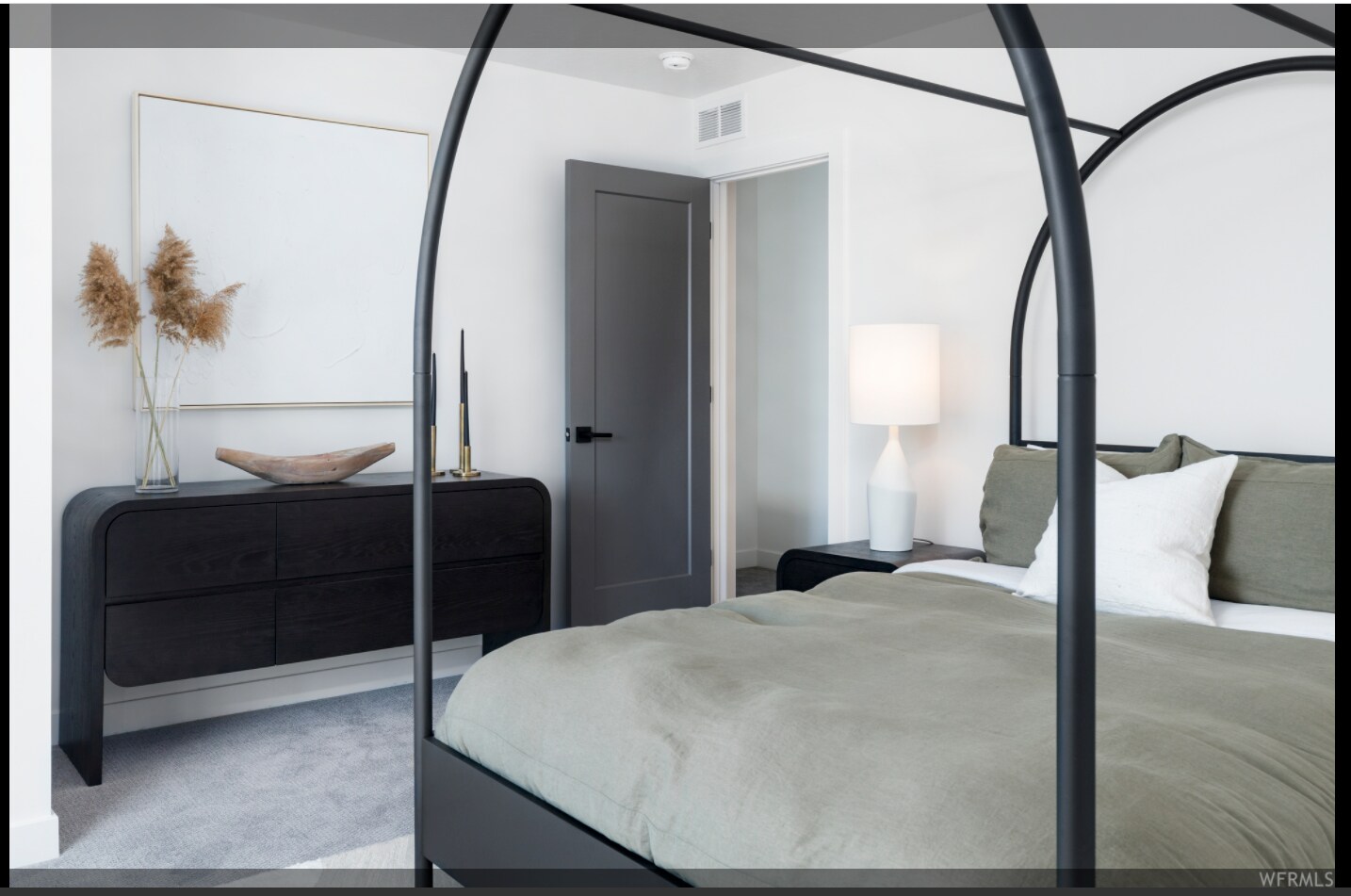 Building Photo - 1660 S Major St