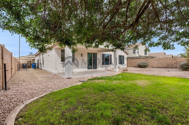 Building Photo - 4287 E Del Rio St