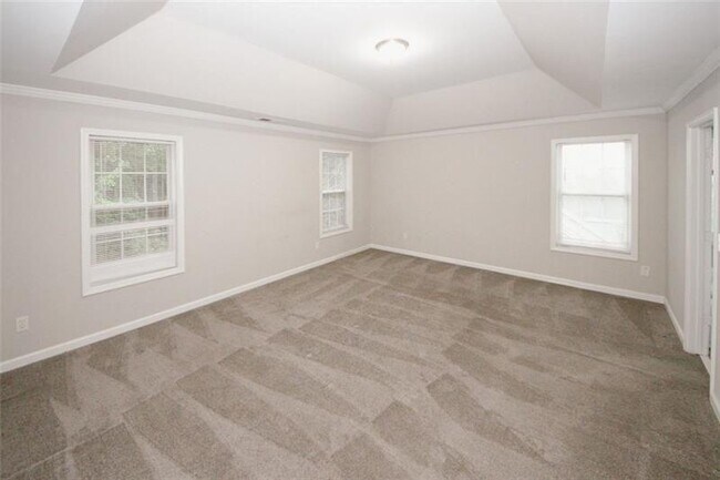 Building Photo - 365 Hunt Creek Dr