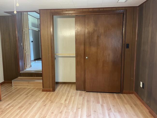 Building Photo - 8184 MO-176