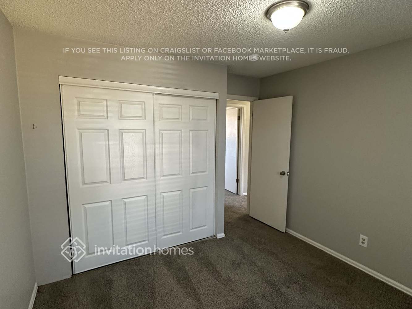 Building Photo - 1621 S Rifle St