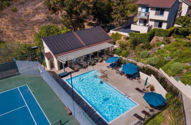 Primary Photo - 7056 Park Mesa Way