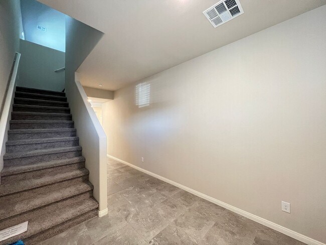 Building Photo - Tenaya Hacienda