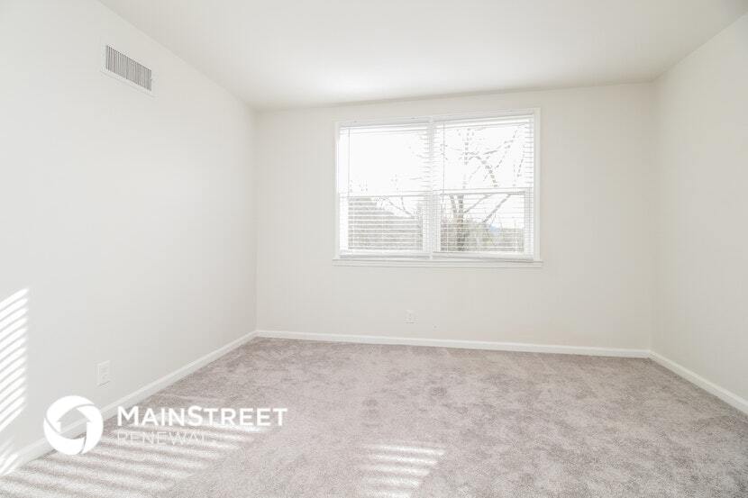 Building Photo - 405 Dahlia Dr