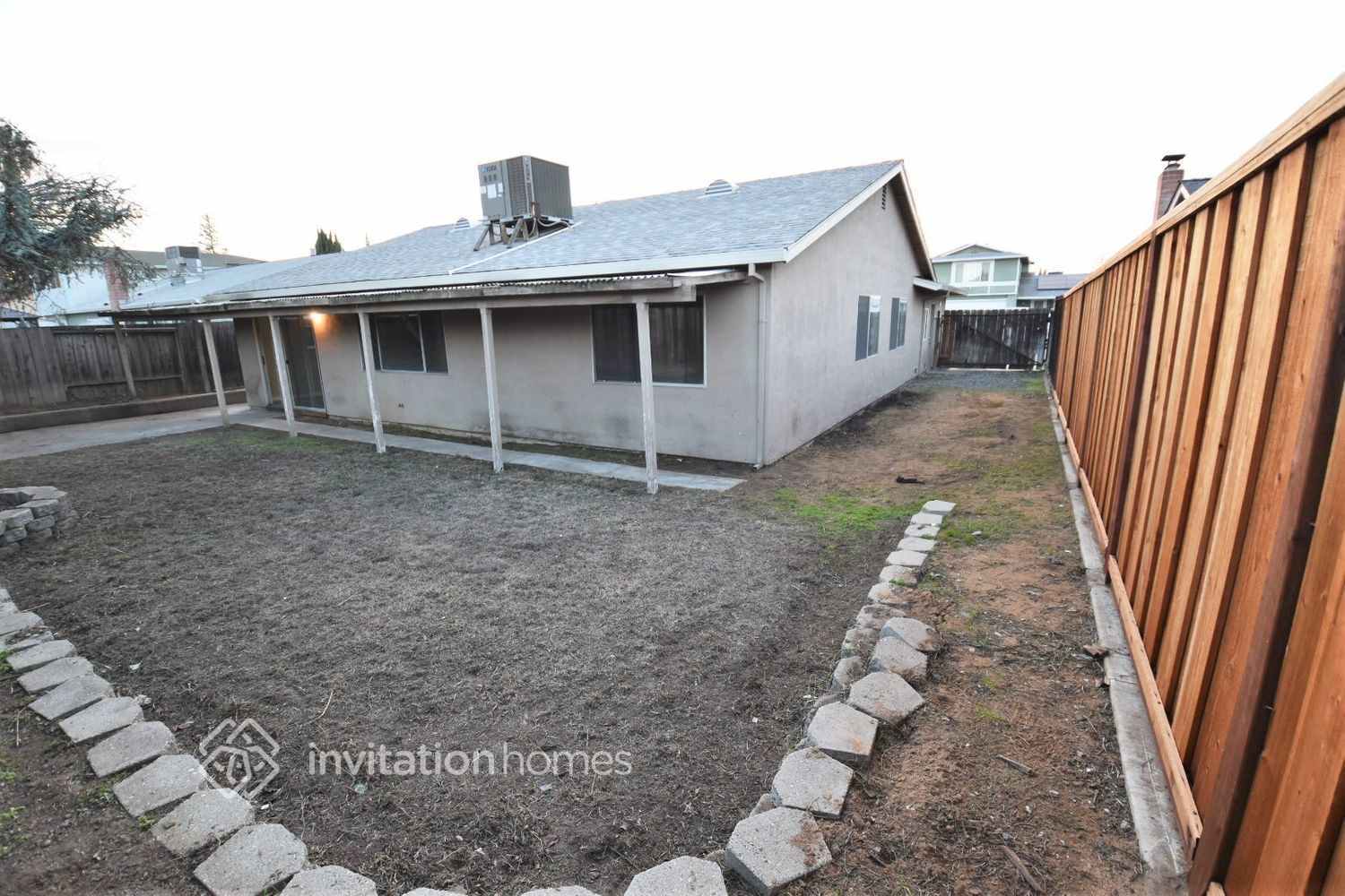 Building Photo - 4920 Dawson Dr